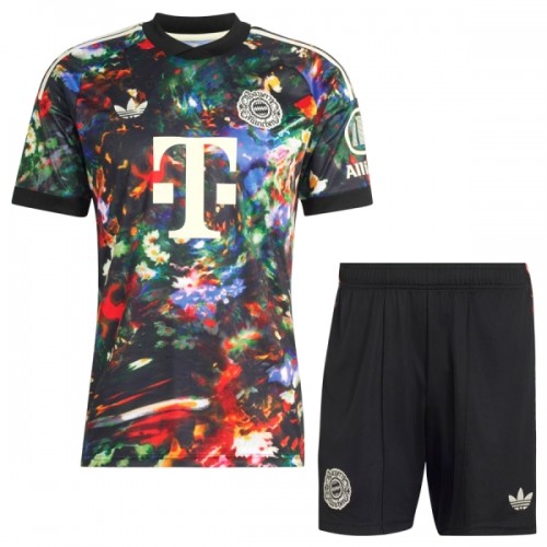 Fußball Trikot FC Bayern München Oktoberfest 2026-27 - Kinder Fußball Trikot FC Bayern München Oktoberfest 2026-27 - Kinder