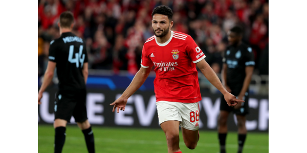 Benfica 7-1 erreichte das Viertelfinale Benfica 7-1 erreichte das Viertelfinale