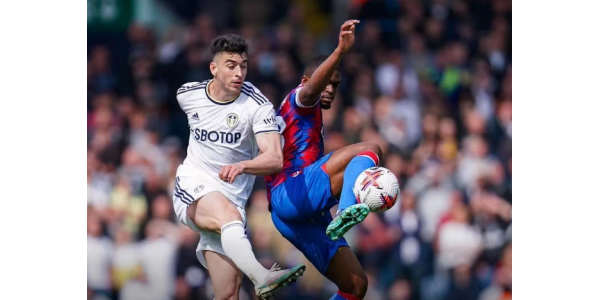 Premier League-Abstiegskampf Crystal Palace 5:1-Sieg über Leeds United