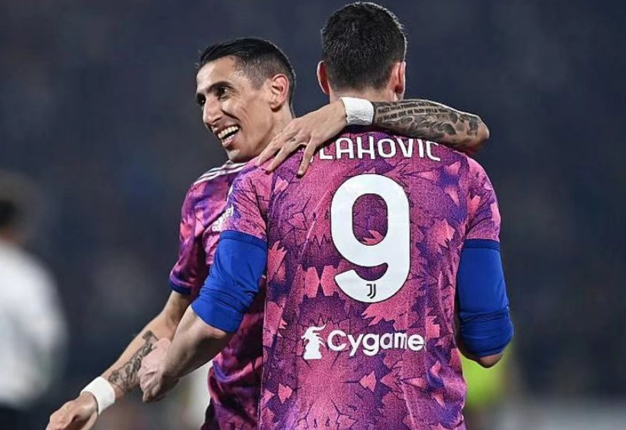 Juventus 2:0 Spezia gewann drei Ligasiege in Folge